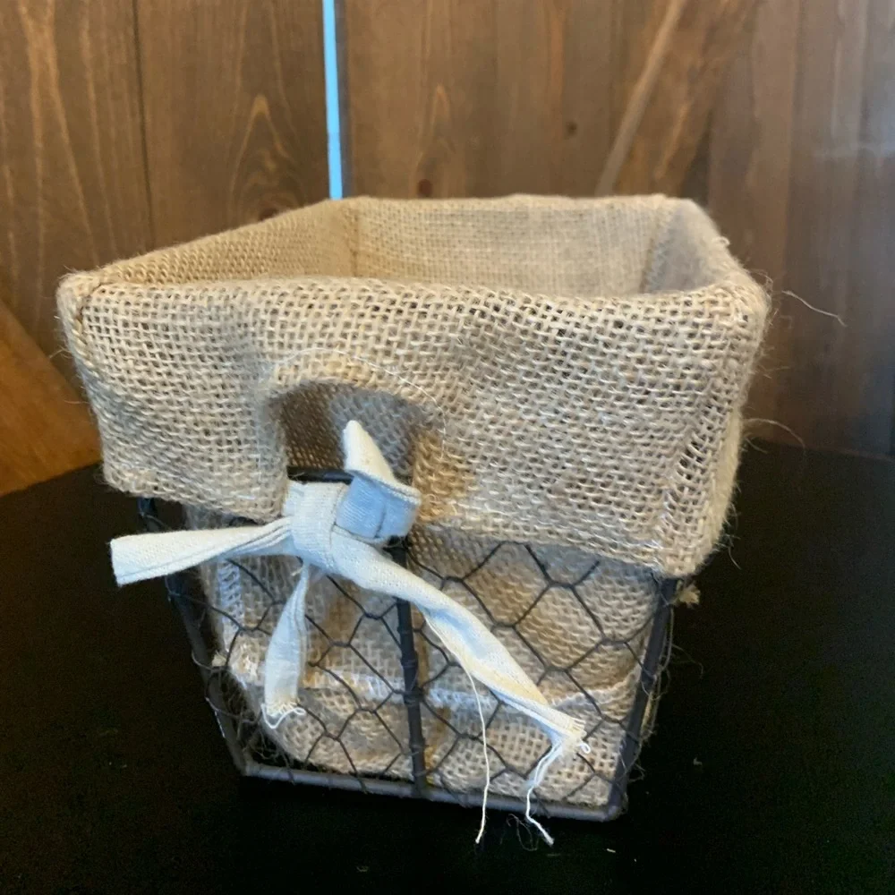 Small chicken wire basket bin with burlap liner perfect storage decor